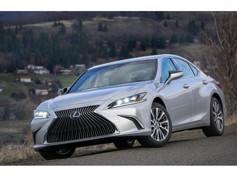 2019 Lexus ES Hybrid: 55 Exterior Photos | U.S. News