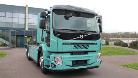 Le FE Electric de Volvo Trucks au SITL - Construction Cayola