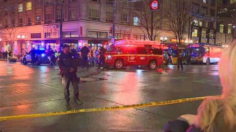 Manhunt underway in Seattle after shooting kills 1, injures at least 6 others: Police - ABC News