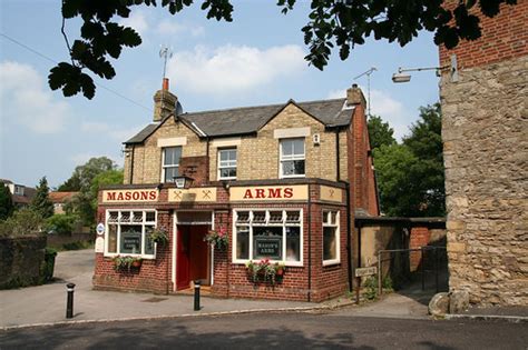 The Masons Arms - Home