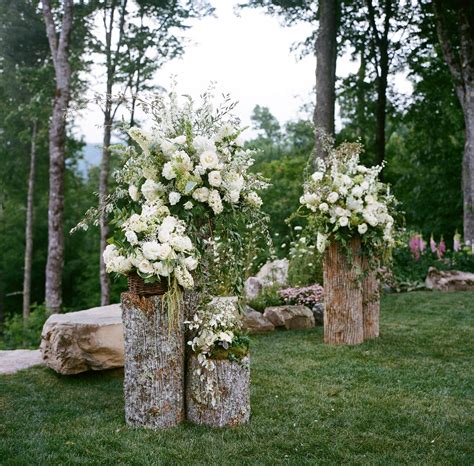 Outdoor Wedding Altar Ideas