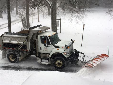 Cranston Seeking Snow Plow Drivers For Winter 2023-24 | Cranston, RI Patch