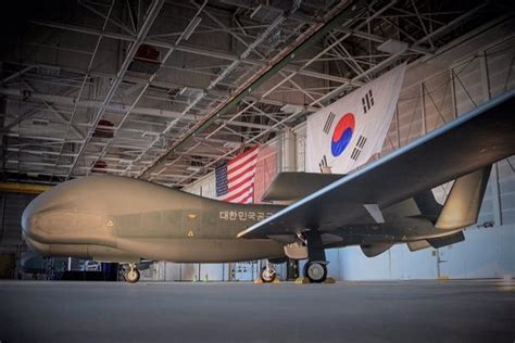 Second RoKAF RQ-4 Global Hawk UAV Arrive In South Korea - MilitaryLeak