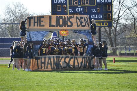 CNBNews - High School Football: Gloucester Catholic (7) at Gloucester High (27)