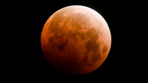 When to view the Beaver Blood Moon Total Lunar Eclipse