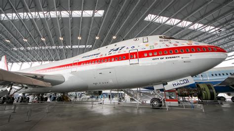 Tour the Museum of Flight in Seattle, home to Boeings and much more - CNET