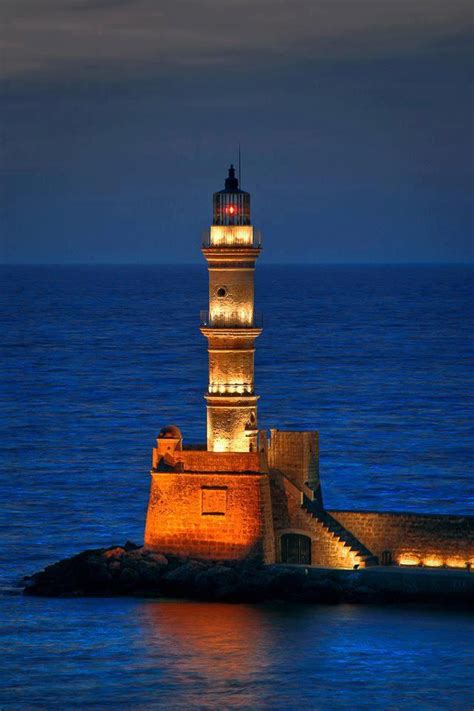 Lighthouse in Chania, Crete, Greece. | Faro de luz, Faro, Imágenes de faros