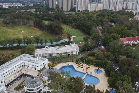 Push to develop part of Fanling golf course for Hong Kong housing gains momentum with support ...