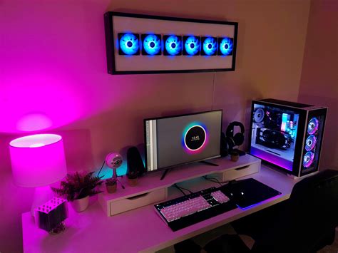 Made a custom display for some old RGB fans to complete the setup (for ...