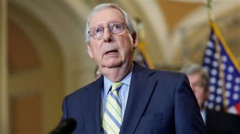 Mitch McConnell thinks the 2024 Republican race is going to be crowded ...