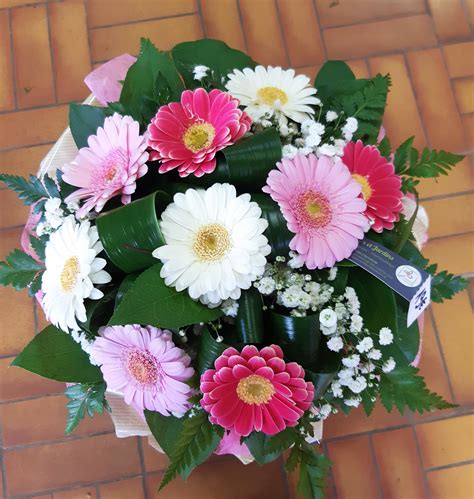 Bouquet bulle de germinis - Art Fleurs et Jardins