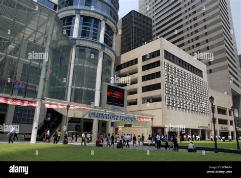 Chevron House, Raffles Place, Singapore Stock Photo - Alamy