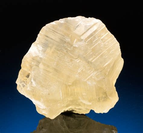 Calcite - Minerals For Sale - #1531055