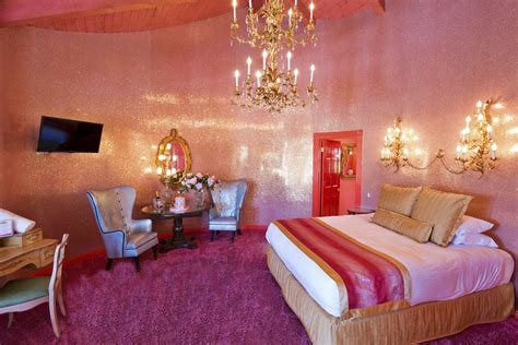 Merry: Room 164 | Mattress room, Room, Madonna inn rooms