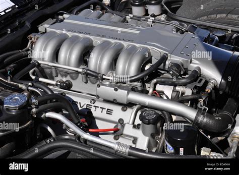 A Corvette ZR1 Engine in a 1990 Corvette Stock Photo - Alamy