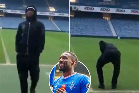 Jermain Defoe was so excited after joining Rangers he ‘just turned up ...