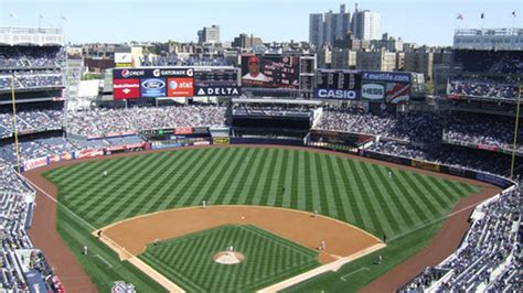 What to Eat at Yankee Stadium, Home of the NY Yankees - Eater NY