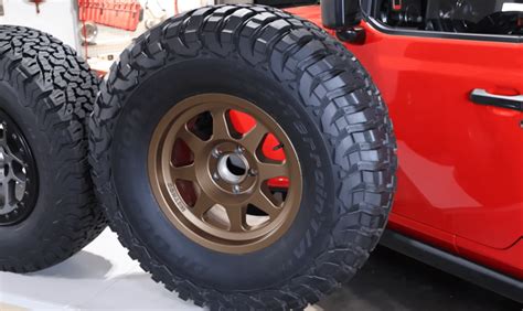 Jeep Wrangler Mud Tires Vs. All Terrain - Jeep Car Info