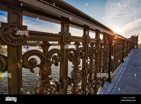 Boston landmark Longfellow bridge over Charles River at sunset Stock Photo - Alamy