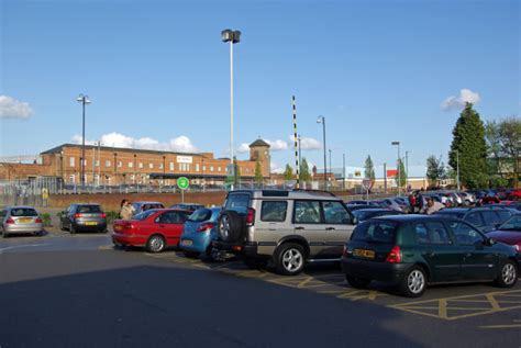 Asda car park, Nuneaton © Stephen McKay cc-by-sa/2.0 :: Geograph ...