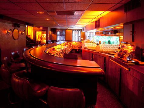 OnMilwaukee.com Bars & Clubs: Four Milwaukee bars to appear on 'Best Bars in America'