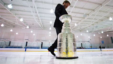 25 Stanley Cup fun facts: Scotch, poutine and ‘Maple Leaes’