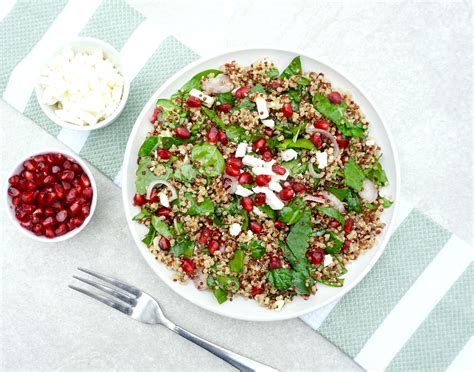 Festive Healthy Pomegranate Quinoa Salad Recipe