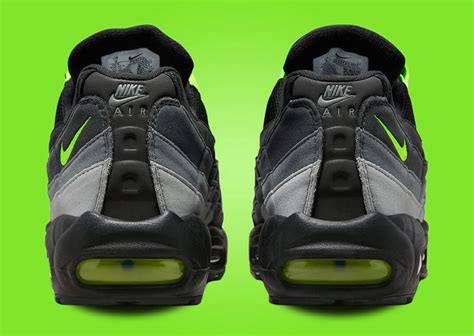 The Nike Air Max 95 Black Neon Has Reverse OG Vibes - Sneaker News