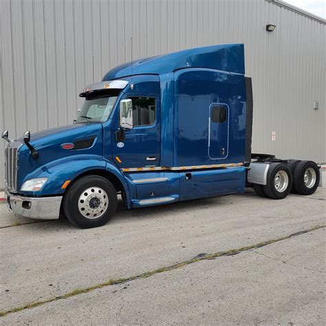 2017 PETERBILT 579 - Kansas City Peterbilt, Inc