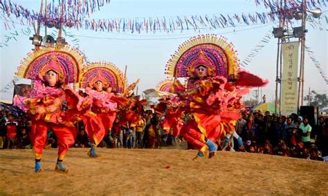 11 Traditional Folk Dances of West Bengal with Photos