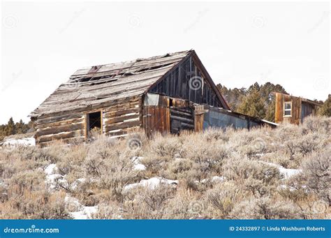 Pioneer lifestyle stock image. Image of history, dilapidated - 24332897