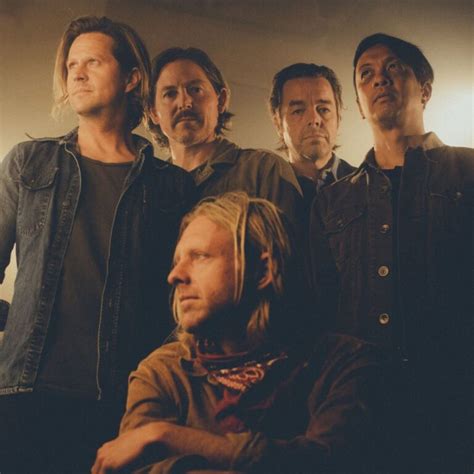 NEW MUSIC: Switchfoot announces new album "interrobang" - The Rockpit