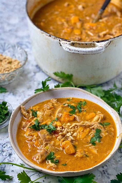 West African Peanut Stew with Chicken l Panning The Globe