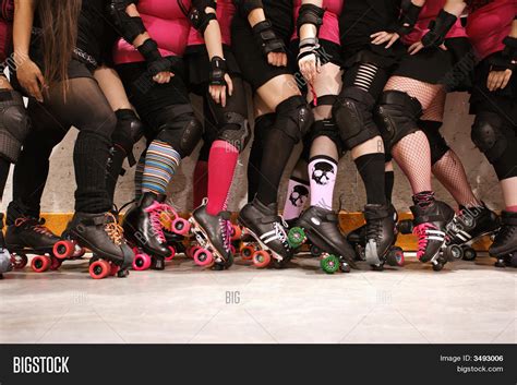 Roller Derby Team Image & Photo | Bigstock