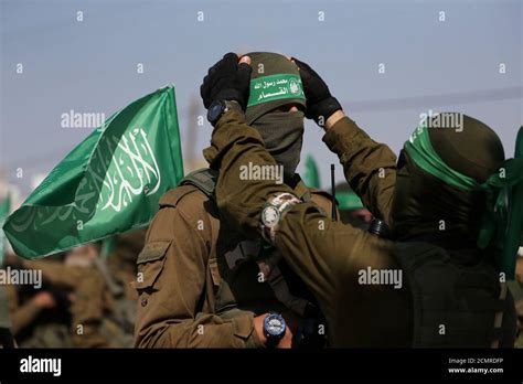 Hamas headband hi-res stock photography and images - Alamy