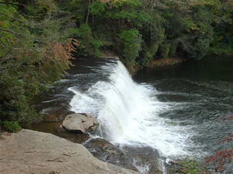 Fun Things to do in Hendersonville NC - Waterfalls near Hendersonville, NC