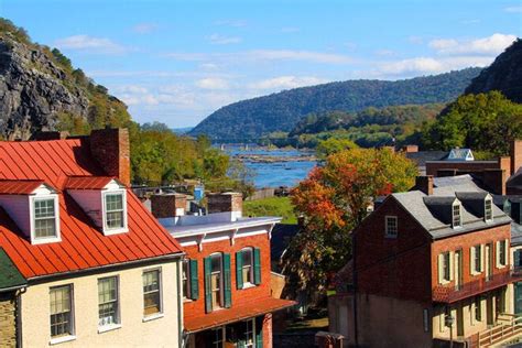 Quick guide to the quaint and historic town of Harpers Ferry, West Virginia