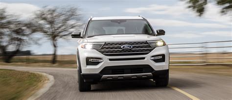 PHIÊN BẢN FORD EXPLORER KING RANCH 2021, GIÁ TỪ 52.350 USD