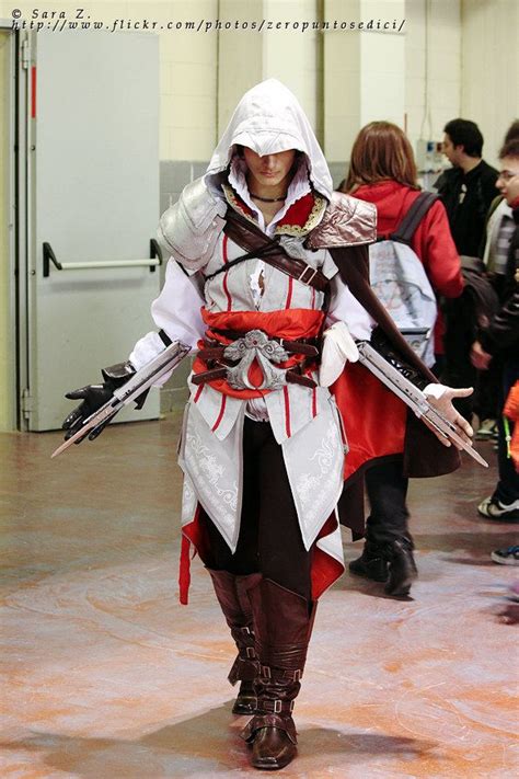 Ezio Auditore | Assassins creed cosplay, Best cosplay, Assassins creed costume