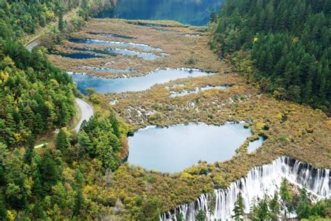 Autumn Waterfall in Jiuzhaigou Stock Image - Image of jiuzhai ...