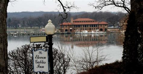 Best Lake House Getaways Near Chicago - CBS Chicago