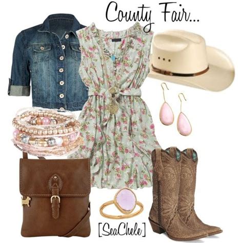 So cute!...minus the hat it's what I'm wearing today to the county fair | Country girls outfits ...