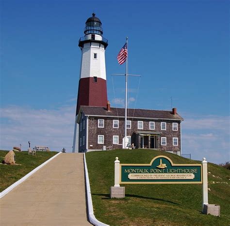 Montauk Point Lighthouse Photograph by Christopher James