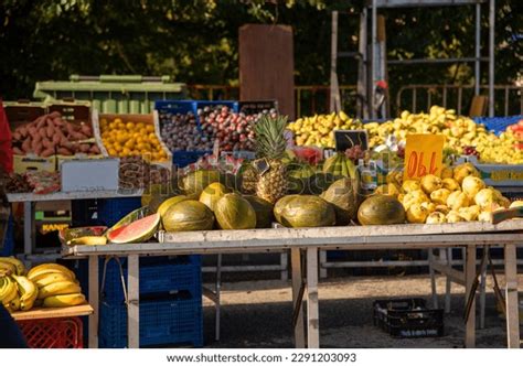 154,668 Shopping Outdoor Food Market Images, Stock Photos & Vectors | Shutterstock