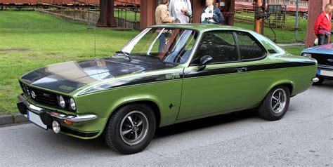 POWER CARS: Opel Manta A GT/E