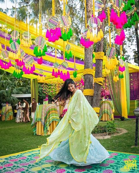 23 Eye-Catching Simple Indian Wedding Décor Ideas