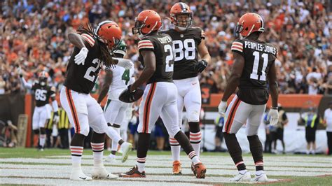 Cleveland Browns wide receiver Amari Cooper 6-yard TD catch is his ...