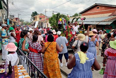 Partying With The Garifuna Of Livingston, Guatemala - Expert Vagabond