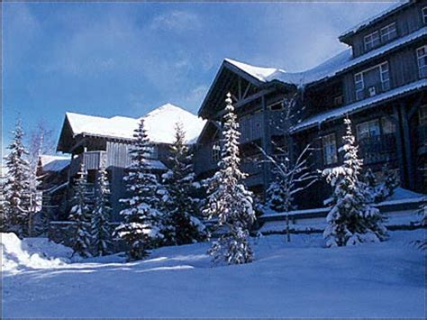 Glacier Lodge - Accommodation at Whistler Blackcomb Base - alluraDirect.com