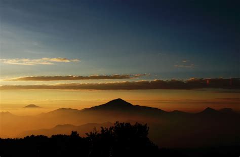 Vacation 4 - Tangkuban Perahu by naitsobikza on DeviantArt